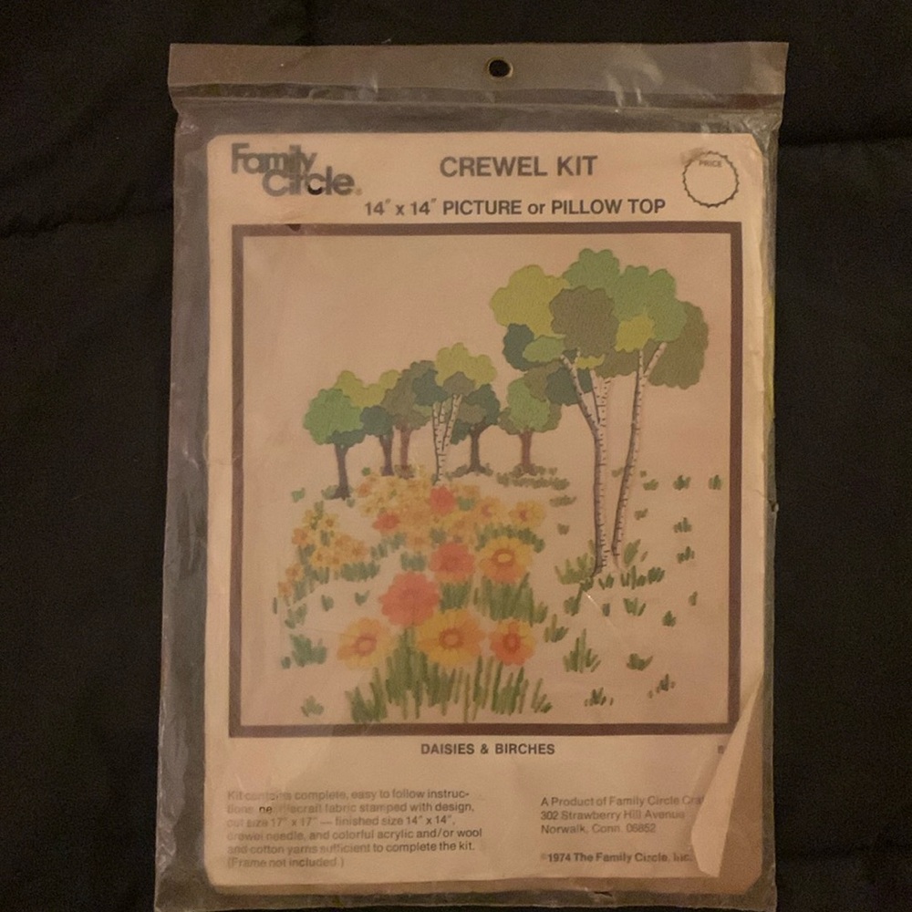 Family Circle NIP vintage “Daisies and Birches” crewel embroidery kit